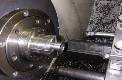 提高内孔加工精度的方法和注意事项